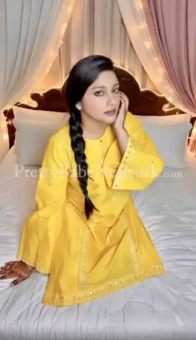 Your Naughty Girlfriend Guneet—Punjabi College Escort in Noida for GFE