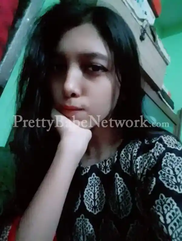 Meenu Kumari—Young College Girl Escort in Noida at a Cheap Rate