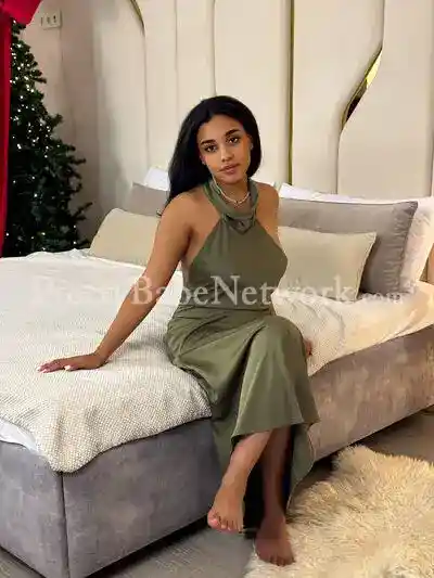 High-Profile Noida Escort Manisha for Affordable Escort Services in Sector 150