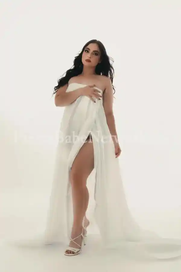 Ojaswini - Hot Erotic Model Escort in Sector 43, Noida