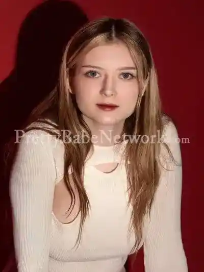 Cute Aliska—Young Russian Escort Babe from Noida Sector 79