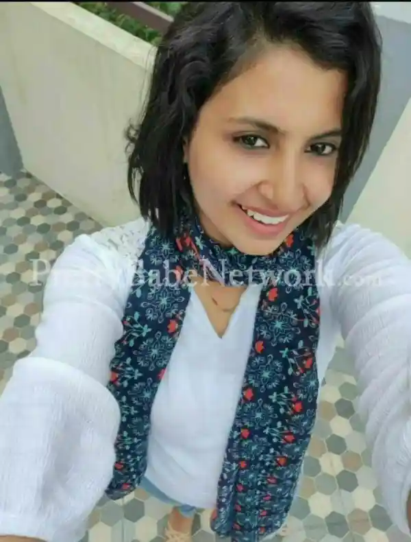 Shanti Bhabhi—An Educated Housewife Escort for Sex Meetings in Noida Sector 56